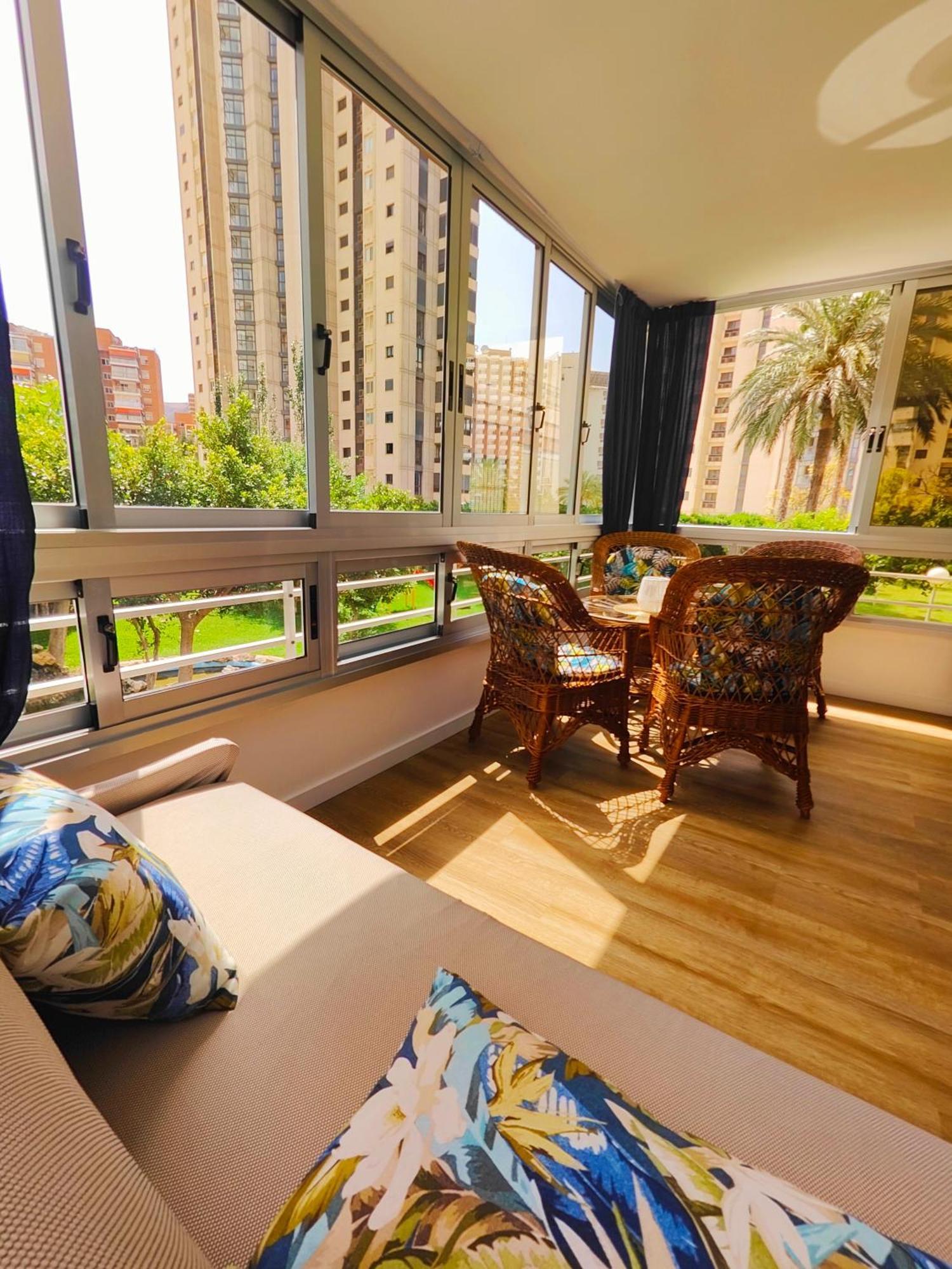 Luxury Lidersol Apartment Бенидорм Екстериор снимка