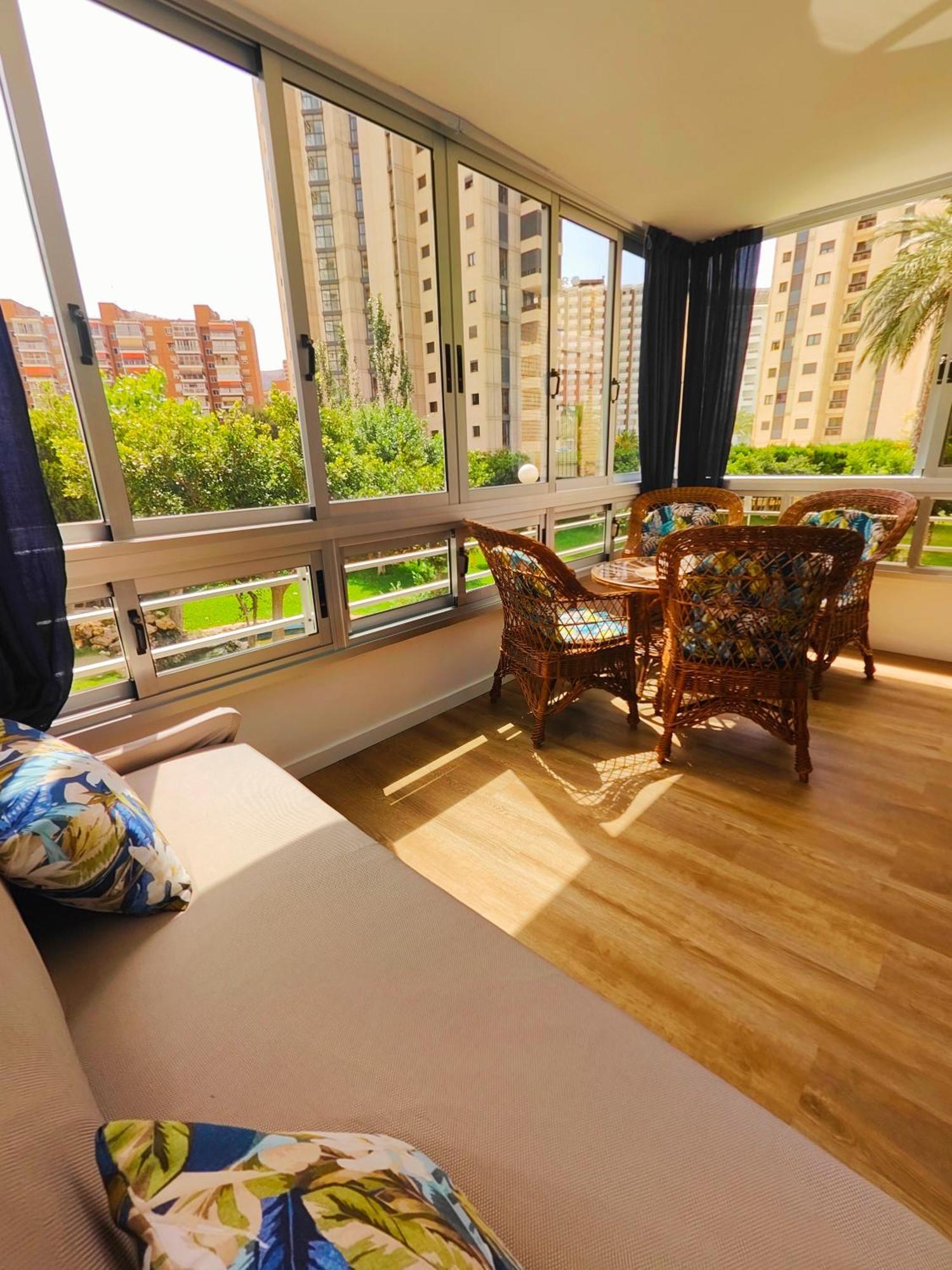 Luxury Lidersol Apartment Бенидорм Екстериор снимка