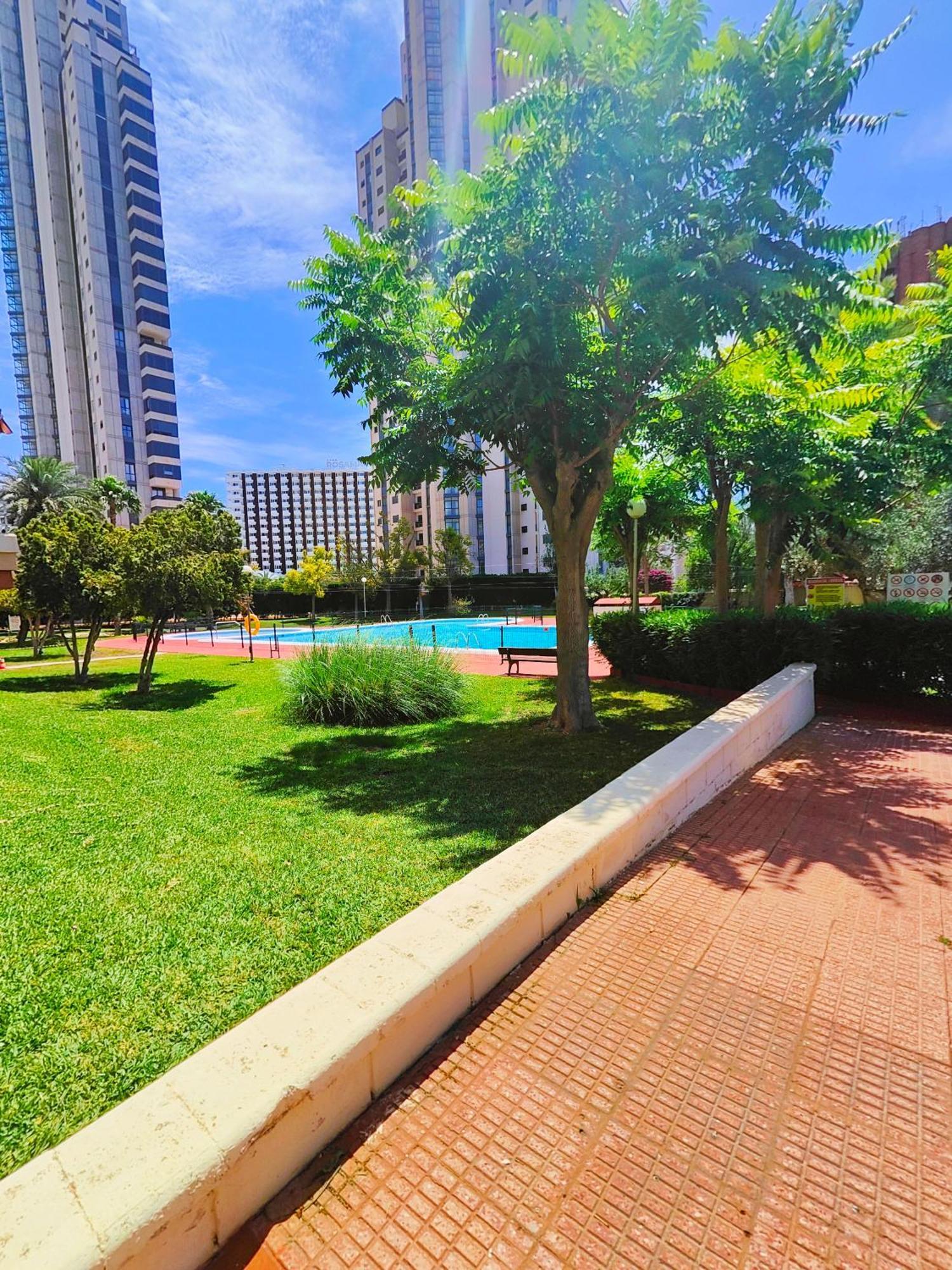 Luxury Lidersol Apartment Бенидорм Екстериор снимка
