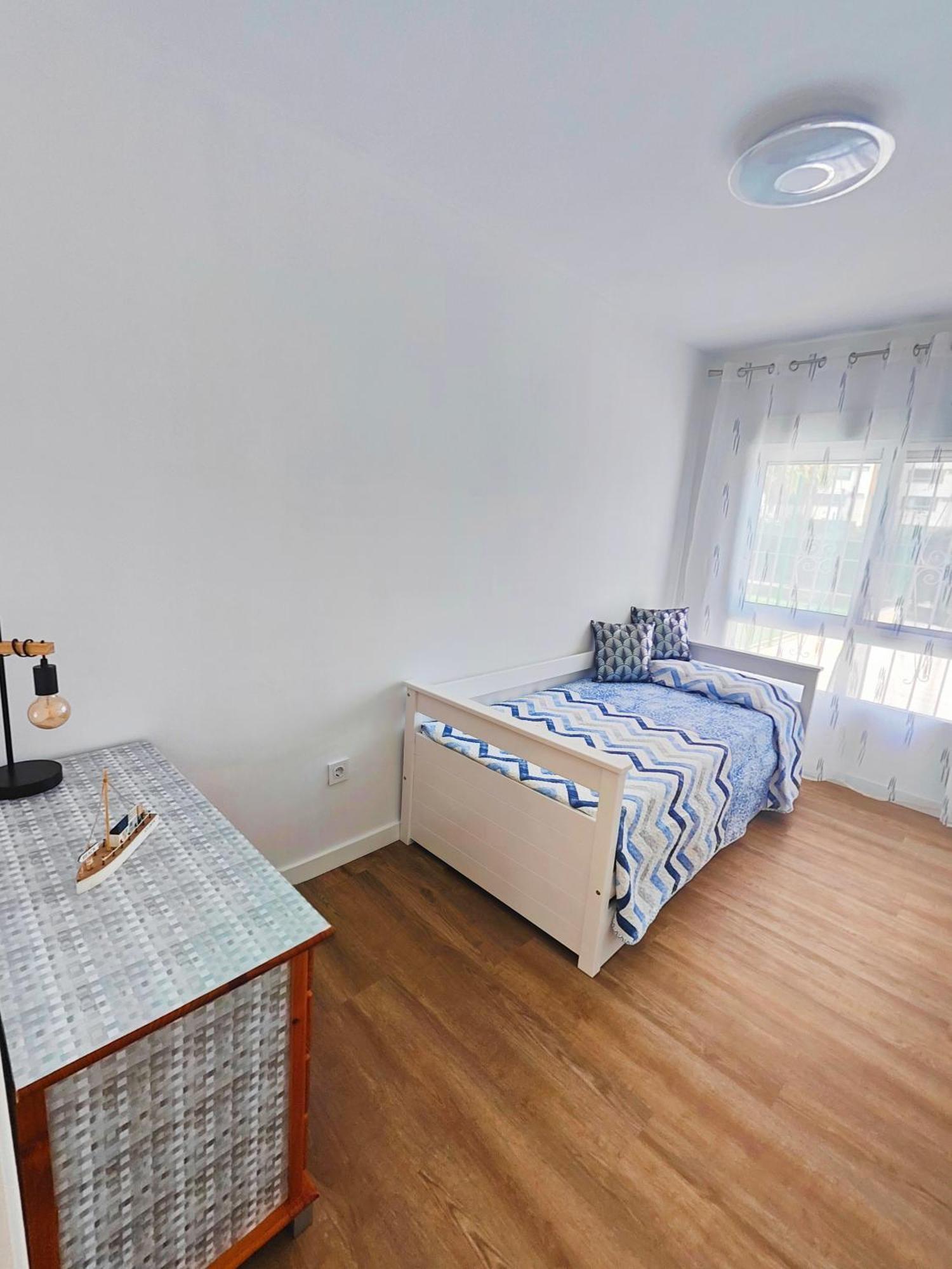 Luxury Lidersol Apartment Бенидорм Екстериор снимка